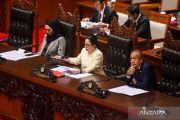 Rapat Paripurna Ke-21 DPR : Bahas laporan BPK hingga setujui naturalisasi Mitchell Baker dan Luke Vickery