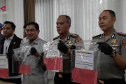 Polresta Banyumas tahan eks pegawai bank pensiunan terkait penipuan