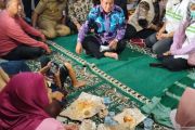 Pemkab turunkan tim medis tangani warga terdampak asap kebakaran TPA