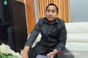 Pemkab Batang melelangkan proyek penerangan jalan pintar Rp143,7 miliar