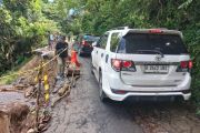 Jalan Kelok 44 Agam kembali longsor dampak hujan