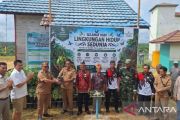 Tanam 500 pohon, PT Tapian Nadenggan perkuat pelestarian lingkungan dan pemberdayaan masyarakat