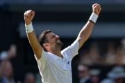 Petenis Djokovic samai rekor Federer dengan kemenangan babak ketiga Wimbledon
