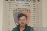 Polisi tangkap pelaku curanmor yang sembunyi di atas plafon rumah
