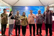 Bupati apresiasi layanan Kemenkum Sulbar di Expo UMKM Mamuju Merendeng