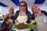 Lomba masak randang lokan