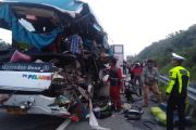 2 orang tewas akibat kecelakaan bus di Jalan Tol Pekanbaru-Dumai