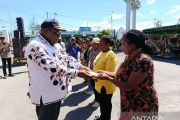 Pemprov Papua Pegunungan salurkan Rp50 juta modal usaha bagi pelaku UMKM OAP