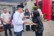Pemkab Agam bagikan 15 ribu telur ayam guna atasi inflasi daerah