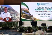 Minister sets 2027 deadline to close open dumping landfills