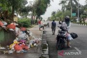 Wali Kota Pekanbaru tegas ingatkan warga: Jangan buang sampah sembarangan, manfaatkan LPS