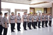 Polda Maluku rotasi sembilan pejabat untuk perkuat organisasi
