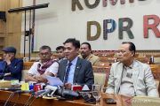 Komisi III DPR minta Kejagung bentuk tim baru sidik kasus FA