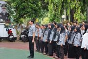 Apel Senin pagi Kanwil Kemenkum Riau, Kakanwil Rudy Hendra Pakpahan tegaskan komitmen raih WBBM