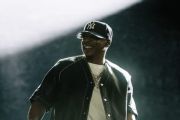 Jay-Z pecahkan rekor saat konser perayaan 25 tahun albumnya
