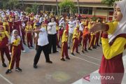 Mendikdasmen beri tiga pesan bagi siswa SD Srengseh Sawah 15 saat MPLS