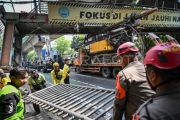 Usai JPO dirobohkan, pengendara bisa lewati Jalan Tendean arah Blok M