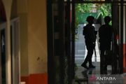 Istri dan anak peneror SDN Srengseng Sawah 15 diungsikan keluarga