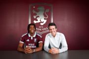 Johan Manzambi kenakan nomor punggung 44 di Aston Villa