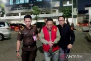 Kejati Jatim tetapkan mantan Dirut Kebun Binatang Surabaya tersangka korupsi