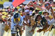 Evenepoel menangi time trial etape 16 Tour de France 2026