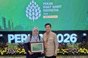 LPPM Unhas meraih penghargaan tata kelola riset sawit