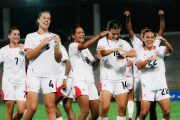 Menang telak 5-0, timnas putri Indonesia kembali juara AFF Women's Cup