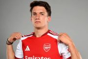 Arsenal merampungkan transfer Christos Tzolis dari Club Brugge