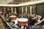 DPR terima Joune Ganda bersama APKASI terkait pembangunan daerah
