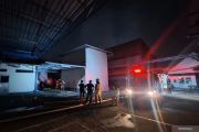 Pabrik obat di Pasar Kebayoran Lama terbakar