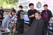 HUT Kota Palangka Raya, Pemko gelar&nbsp;cukur gratis dan hidupkan ekraf