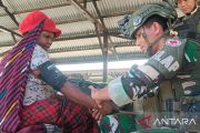 Indonesia's troops provide free medical aid in remote Papua