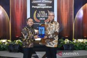 Raih Public Leadership Award, Wamen Fajar: ilmu harus bermuara pada pengabdian