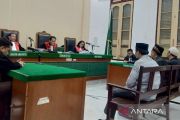 Hakim Tipikor Medan tolak perlawanan tiga terdakwa dugaan korupsi dana BOS MAS Farhan