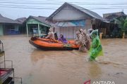 Polresta Padang sebar ratusan anggota ke lokasi banjir bantu penanganan bencana