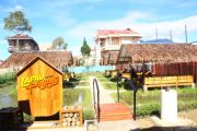 Rumah Makan Lapau Panjang Bukittinggi, hadirkan konsep "Makan Bajamba"