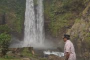 Bupati Garut dorong pengembangan wisata Curug Sanghyang Taraje
