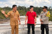Pemkab Gunung Mas perbaiki bronjong oprit Jembatan Rasau