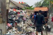 Tumpukan sampah Kedaung Kaliangke akibat transisi sistem pengelolaan
