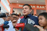 Indonesia expands free education to curb school dropouts: Official