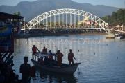 Peresmian jembatan Hildesheim di Padang