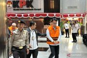 KPK tahan empat dari lima tersangka kasus pengadaan iklan Bank BJB