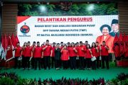 Megawati lantik Taruna Merah Putih yang dipimpin Diah Pikatan Haprani