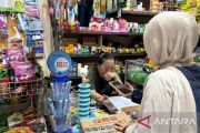 Warung kelontong permudah transaksi dengan QRIS