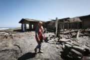 SRI DIY evakuasi warga pesisir usai gelombang tinggi robohkan rumah