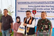 Peringati HUT ke-81 RI, Bulog dan Kodam XXII/Tambun Bungai gelar operasi katarak gratis