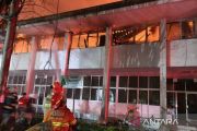 Gedung Biro Kesra Kalteng terbakar