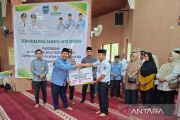 Baznas Sawahlunto salurkan Rp676 juta zakat kepada 866 penerima