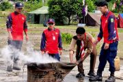 Disdamkarmat Kabupaten Natuna tanamkan kesadaran bahaya api kepada anak Pramuka