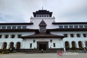 Penutupan Jalan Bandung Hari Ini, Cek Rute Kirab HUT Ke-81 RI Menuju Gedung Sate